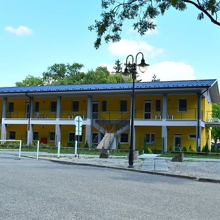 Promenád apartmán Veľký Meder Exterior foto