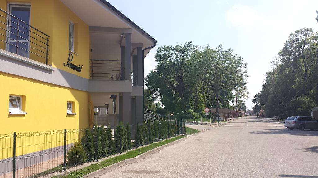 Promenád apartmán Veľký Meder Exterior foto