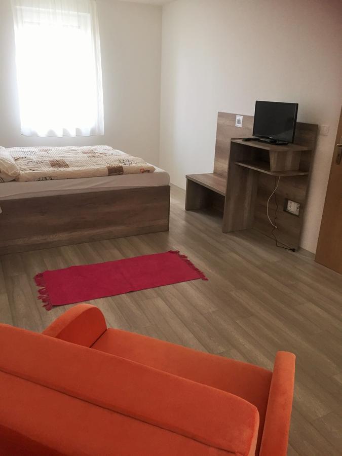 Promenád apartmán Veľký Meder Exterior foto