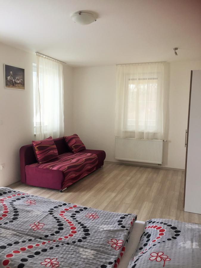 Promenád apartmán Veľký Meder Exterior foto