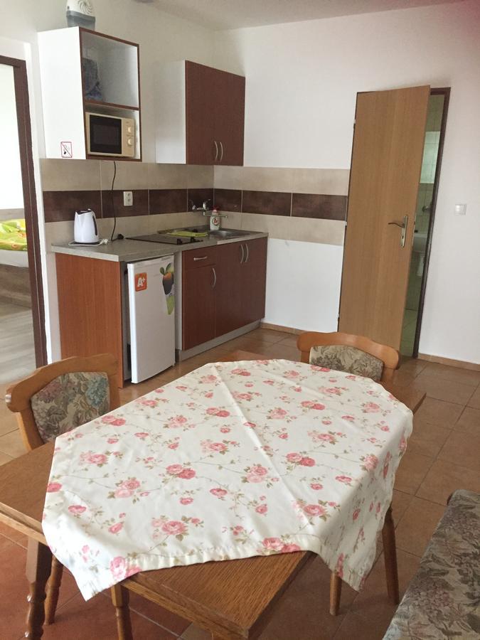 Promenád apartmán Veľký Meder Exterior foto